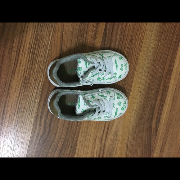 Cat & Jack Other - Cat and jack Safari sneakers Cat & Jack Other - Cat and jack Safari sneakers